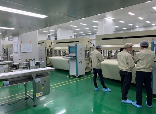 华体会官方版网站登录入口 全自动面膜裁切生产线